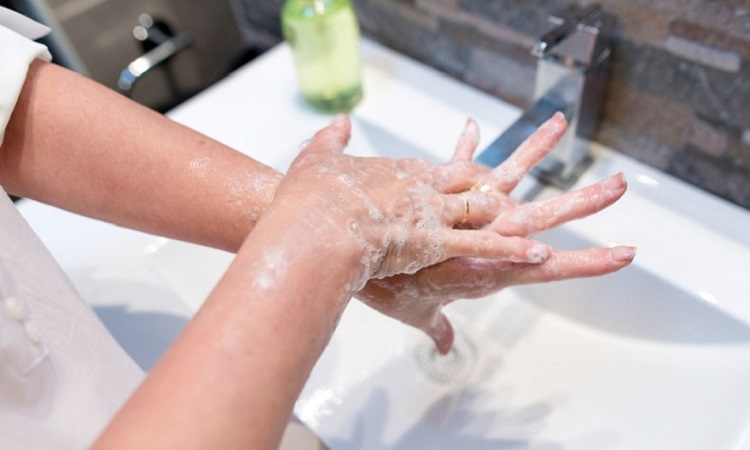 Cơ quan y tế thường khuyến cáo rửa tay trong ít nhất 20 giây. Ảnh: Pinterest.